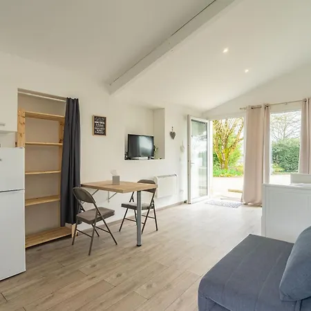 Au Petit Chez Nous *